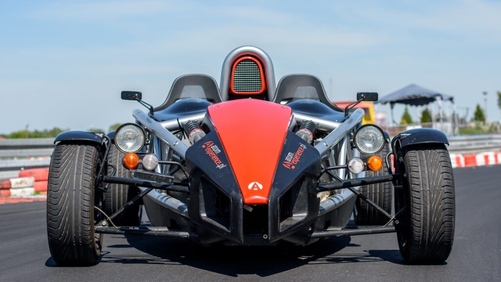 jazda Ariel Atom